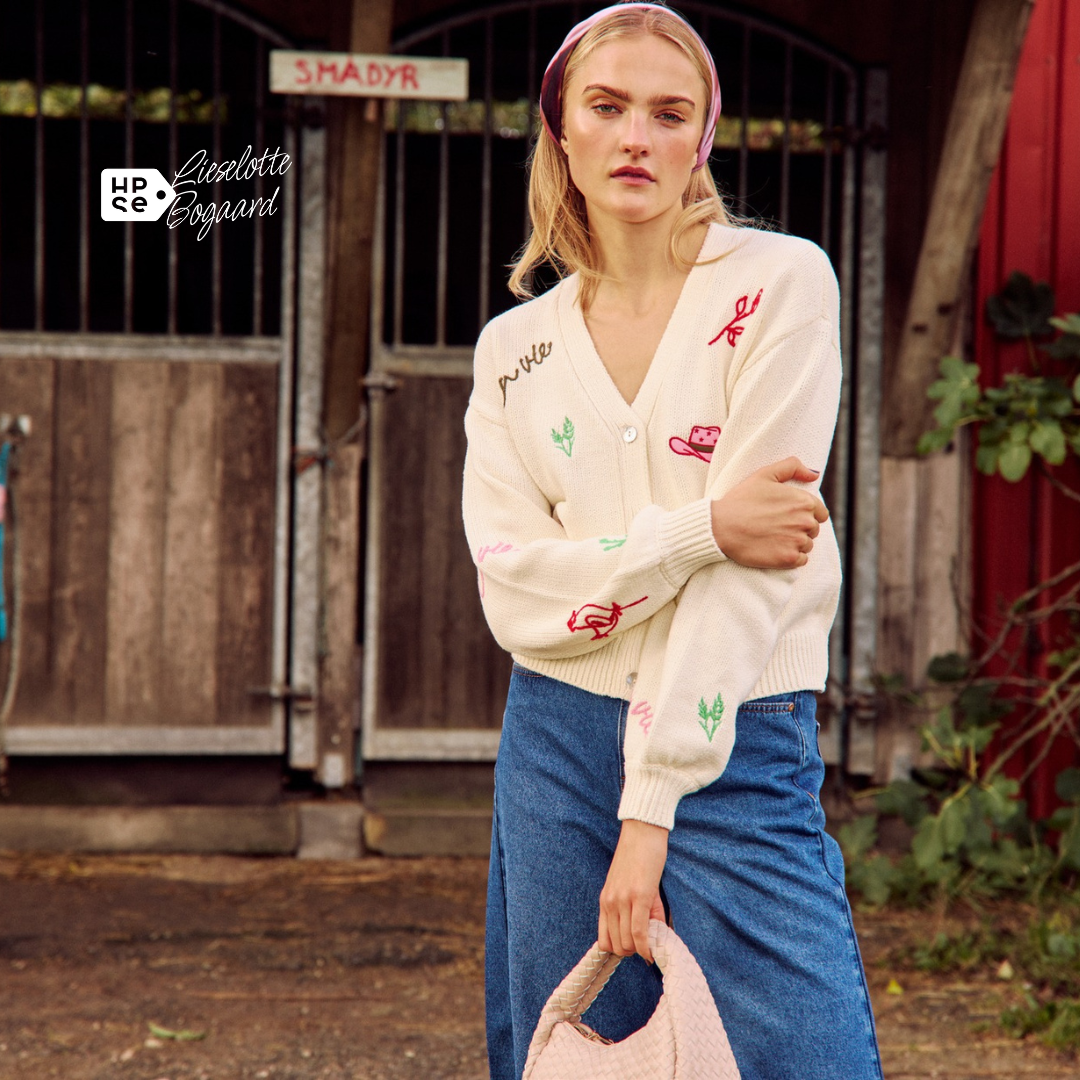 HPSE Aw25 Numph Wit Vest Met Applicaties Met Logo VIERKANT